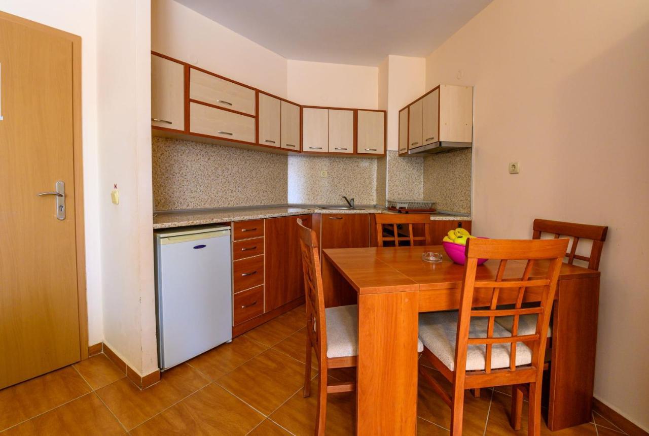 Apartcomplex Panorama Dreams Sveti Vlas Exterior photo